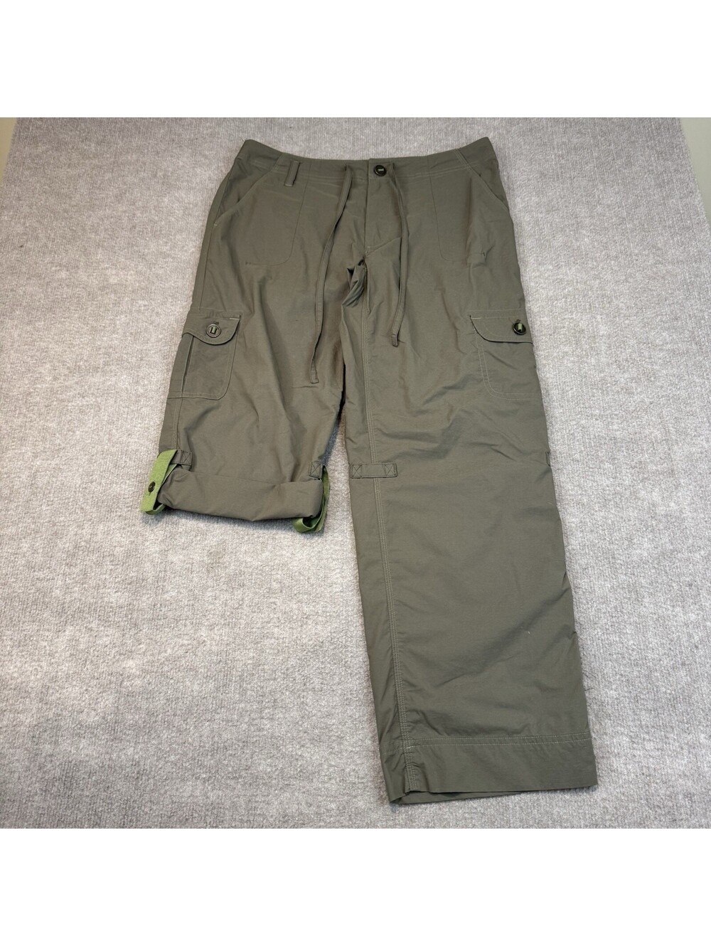 SAHALIE Cargo Pants Wm Size MP Olive Green Lightweight Roll Hem Gorp Core Hiking